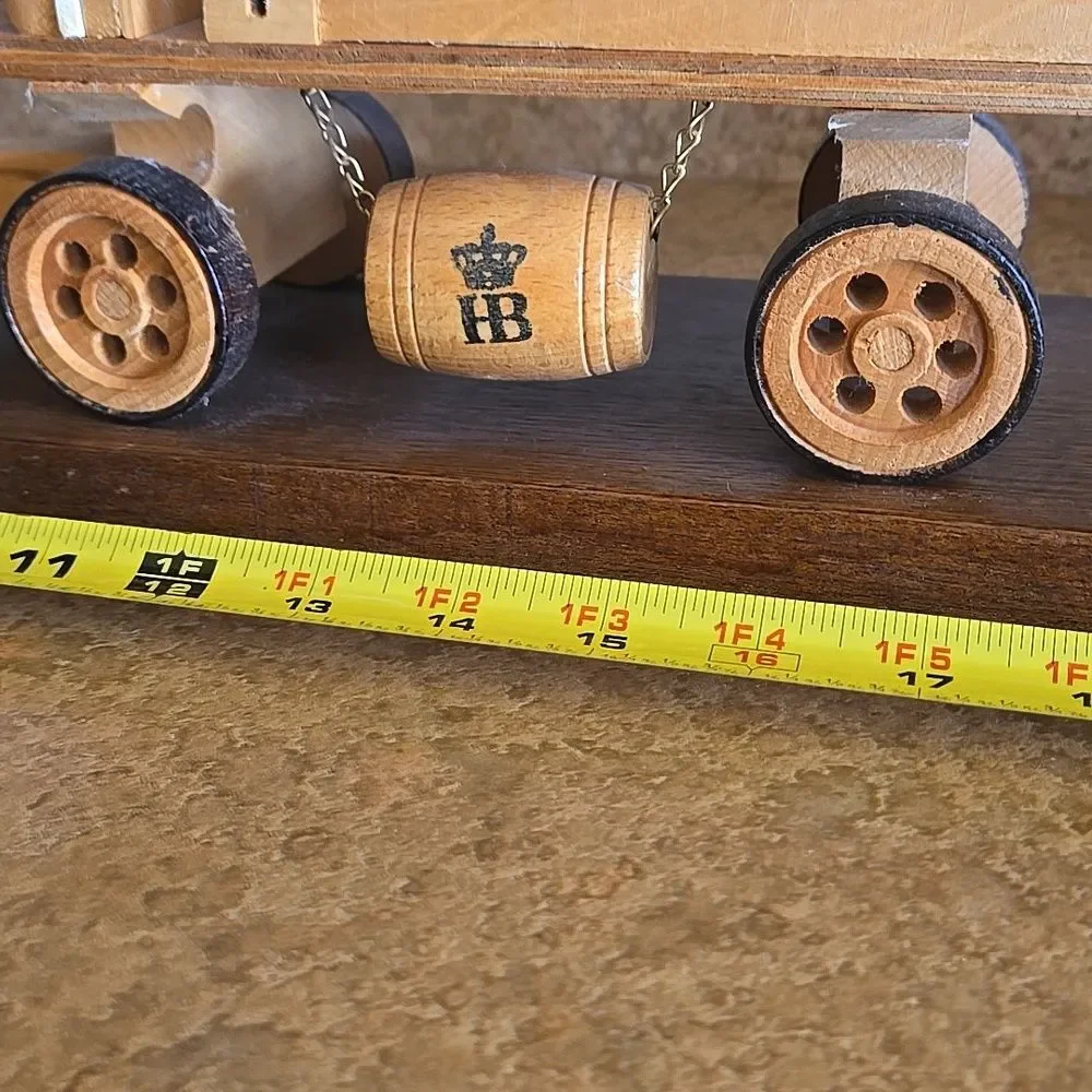 VINTAGE GERMAN HOFBRAUHAUS HB BEER HAND CARVED WOODEN BEER WAGON 17